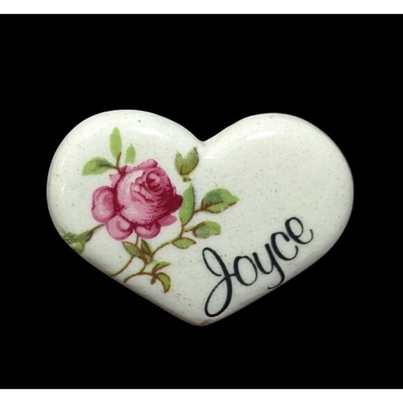 Vintage 80s Earthy Endeavors Heart Floral Joyce Pin - Picture 1 of 3